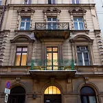 Luxury Boutique Apartment Cracow Old Town 8 Pers